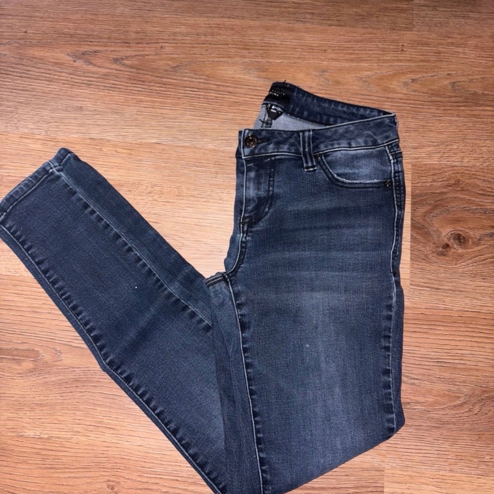 Celebrity Pink Mid-Rise Skinny Jeans